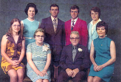 The Felix and Anna (Stoffel) Yakesh Family